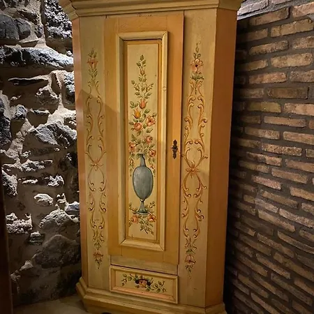 Ardamis Villa Karyes