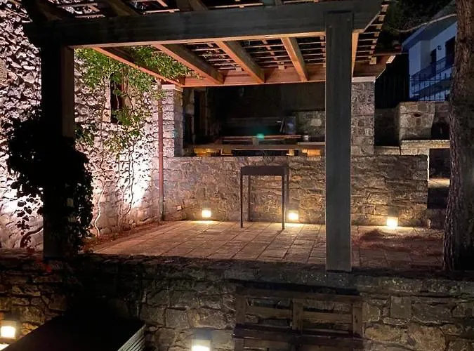 Villa Ardamis Karyes