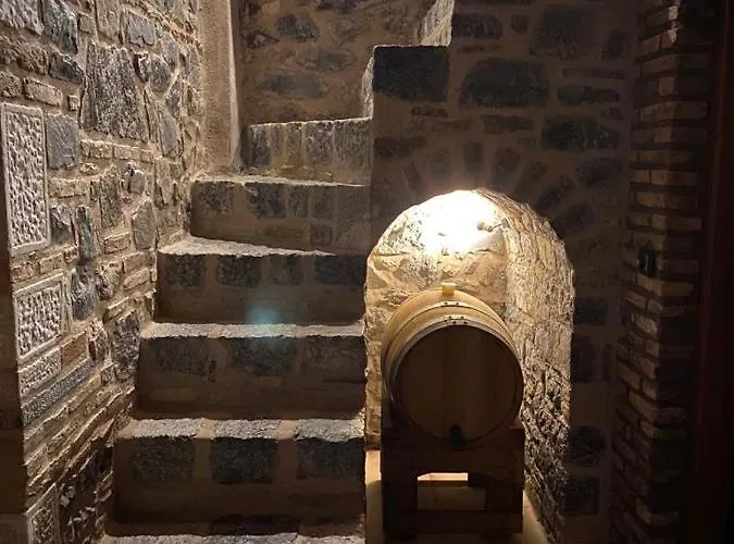 فيلة Ardamis Karyes